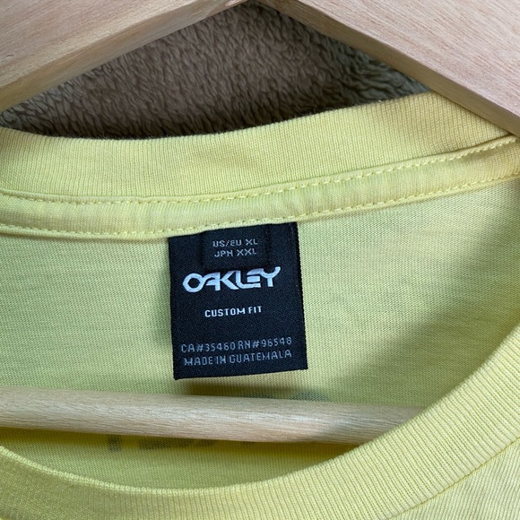Oakley Limited Edition FrogSkins T-Shirt - Picture 2 of 3